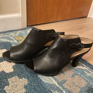 Naturalizer Black Heels